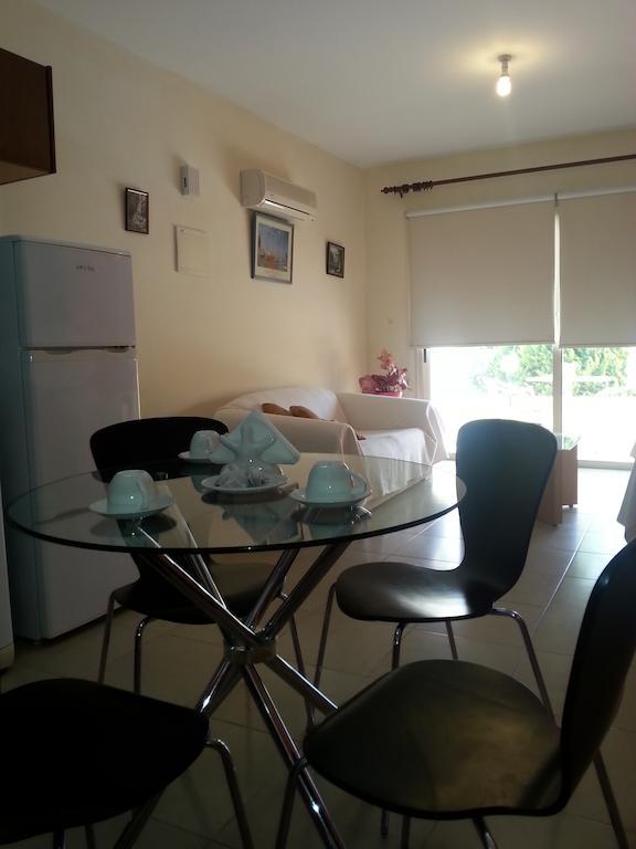 Byreva Apartments Пафос Номер фото